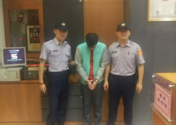 1050531假約網友見面真行竊 中和智警巧問逮竊嫌(圖示)