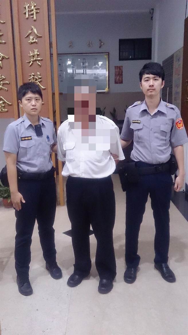 1050704無照又酒駕   未戴安全帽遭警攔查(圖示)