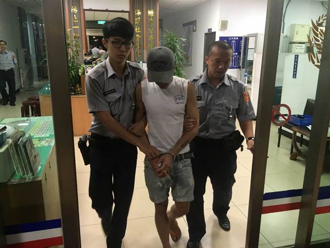1050821盤查心虛毒蟲手顫抖 警眼尖查毒送辦(圖示)