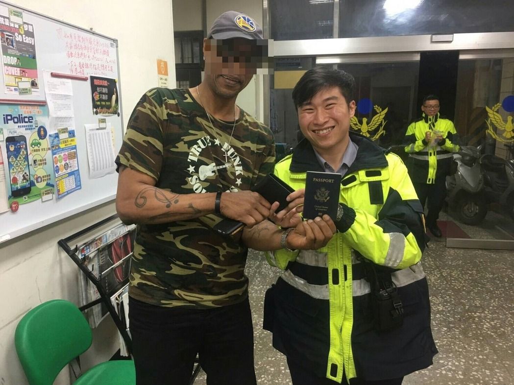 外籍樂團負責人弄丟護照 中和警員神救援尋回(圖示)