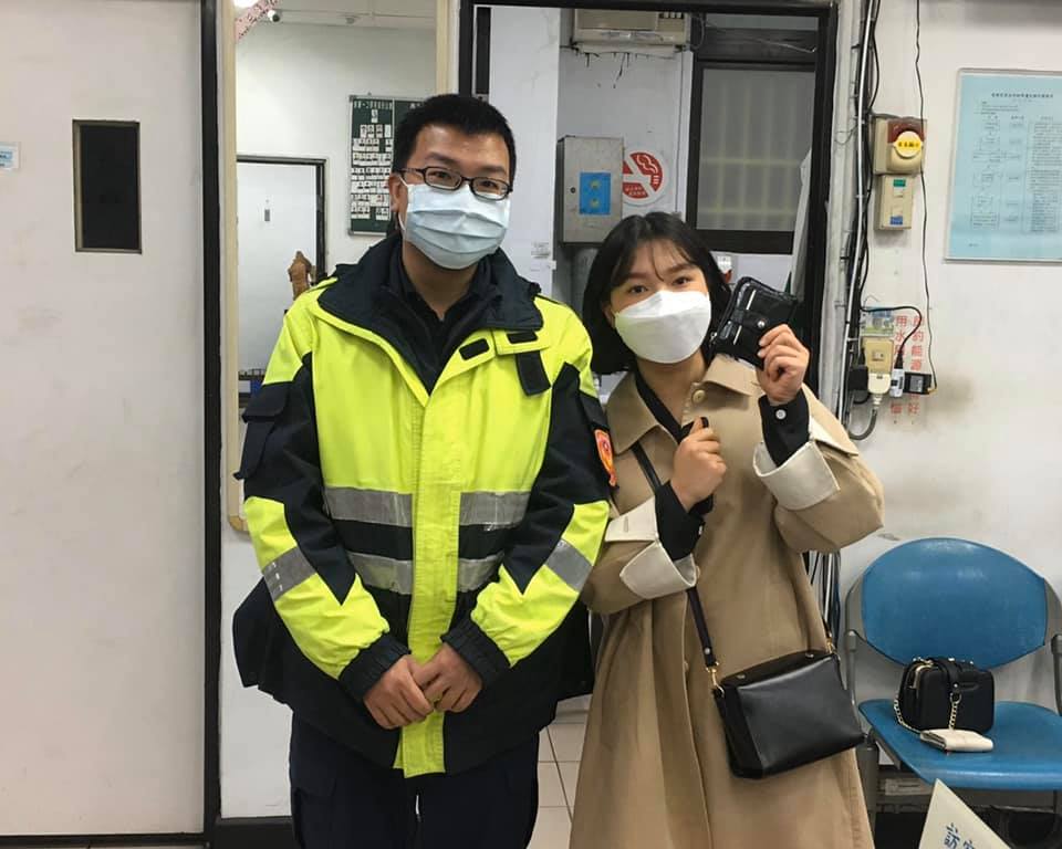 韓正妹遺失皮夾