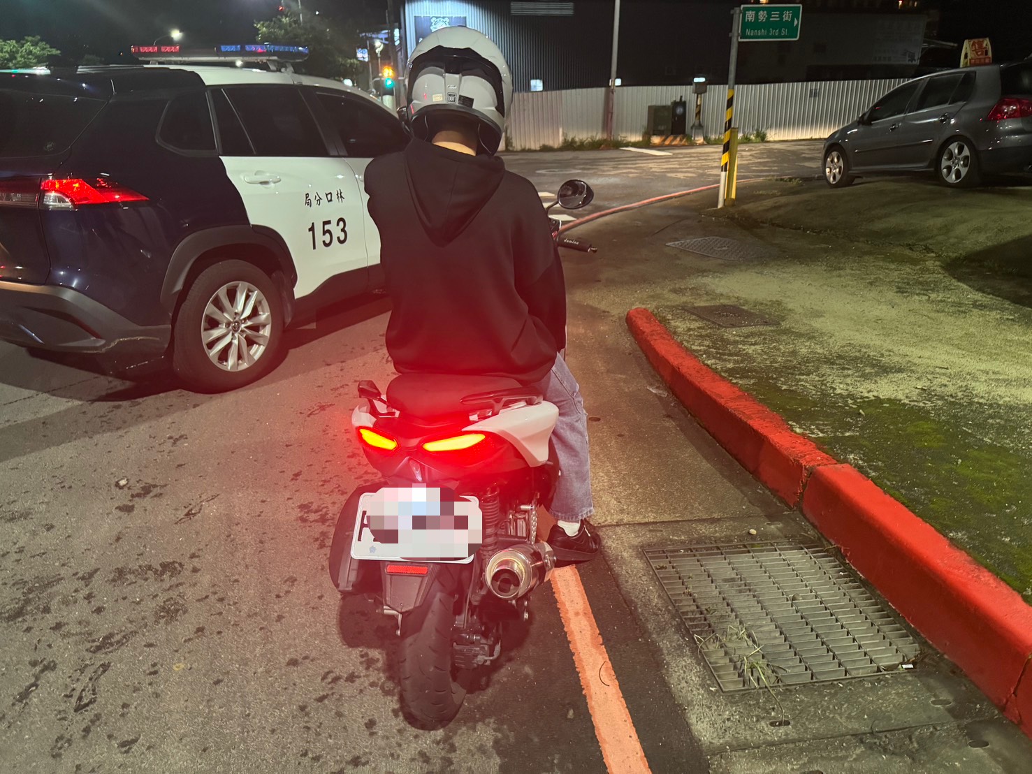 拘票逮捕 深夜飆車拒檢未成年飆仔1